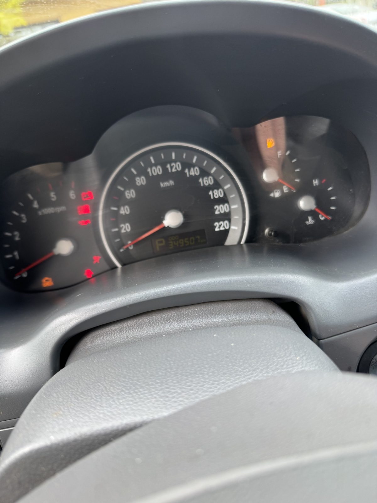 KIA GRAND CARNIVAL 2.9 2011 11