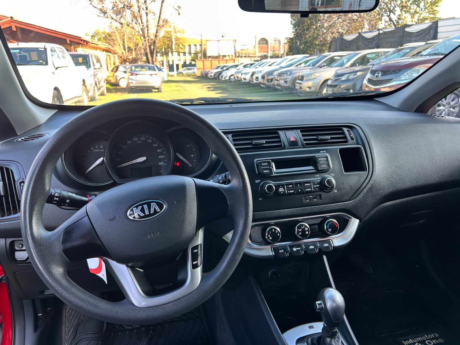 KIA RIO 5 UB EX 2013 9