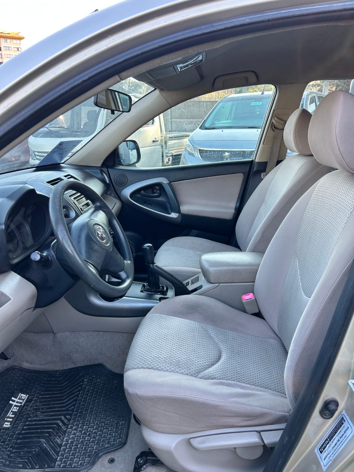 TOYOTA RAV4 2.4 2007 7